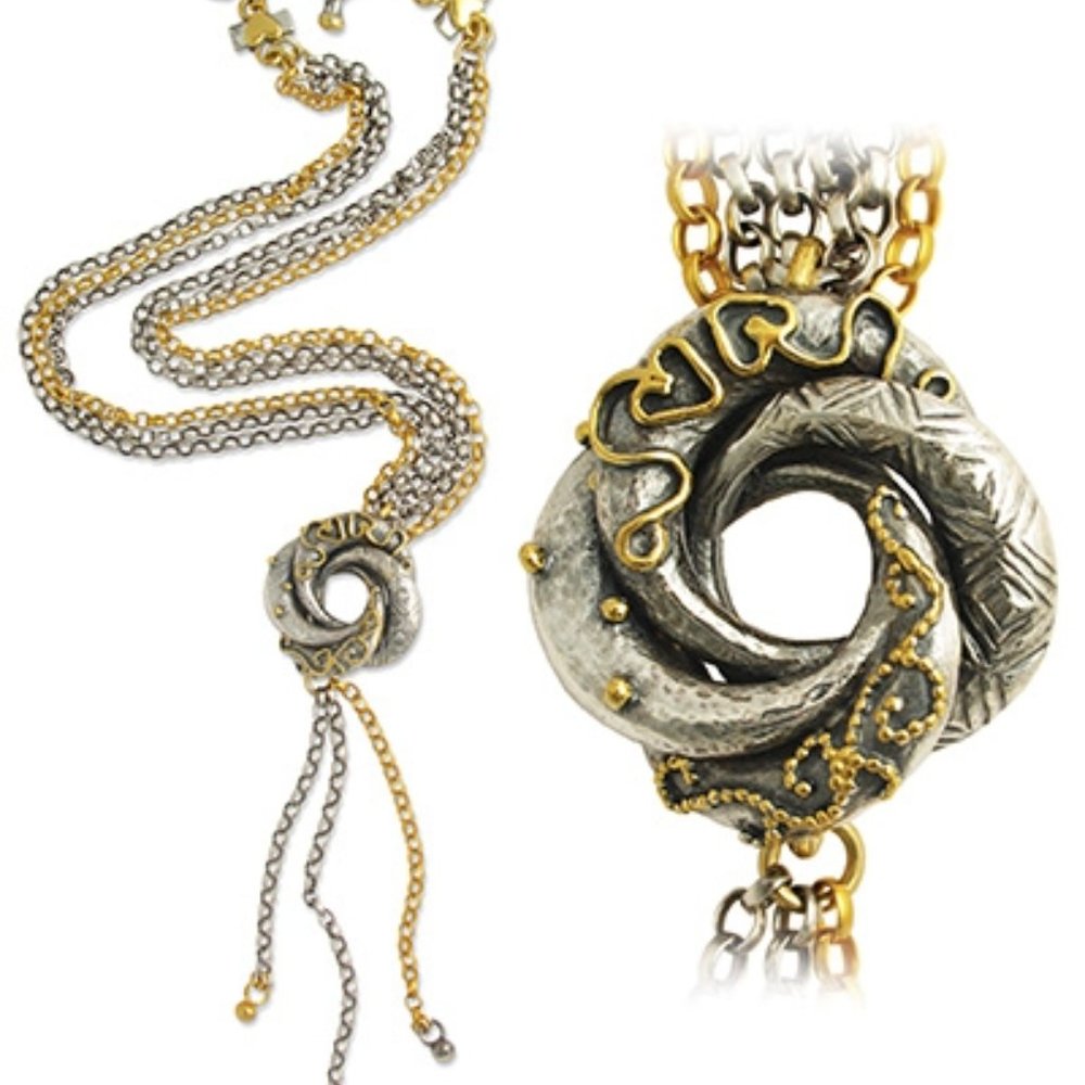 "Algerian Loveknot" Necklace, Vesper Lynd & 007, Casino Royale